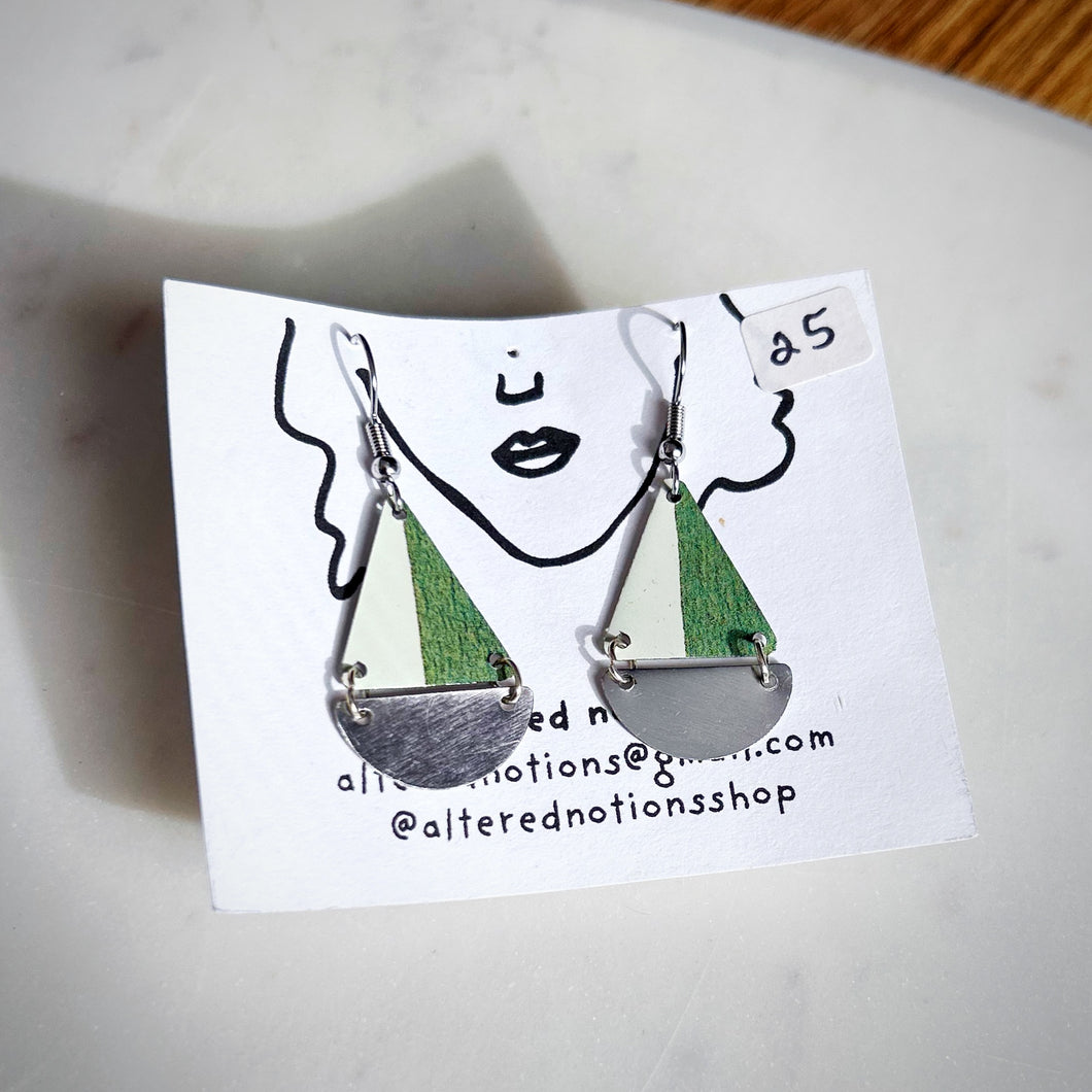 Sailboat Earrings (Green)